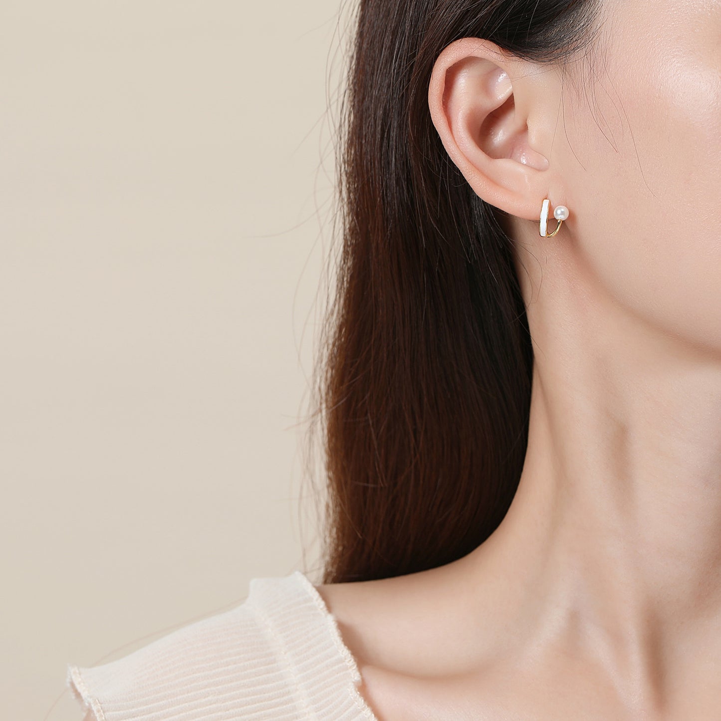 Pearl earrings