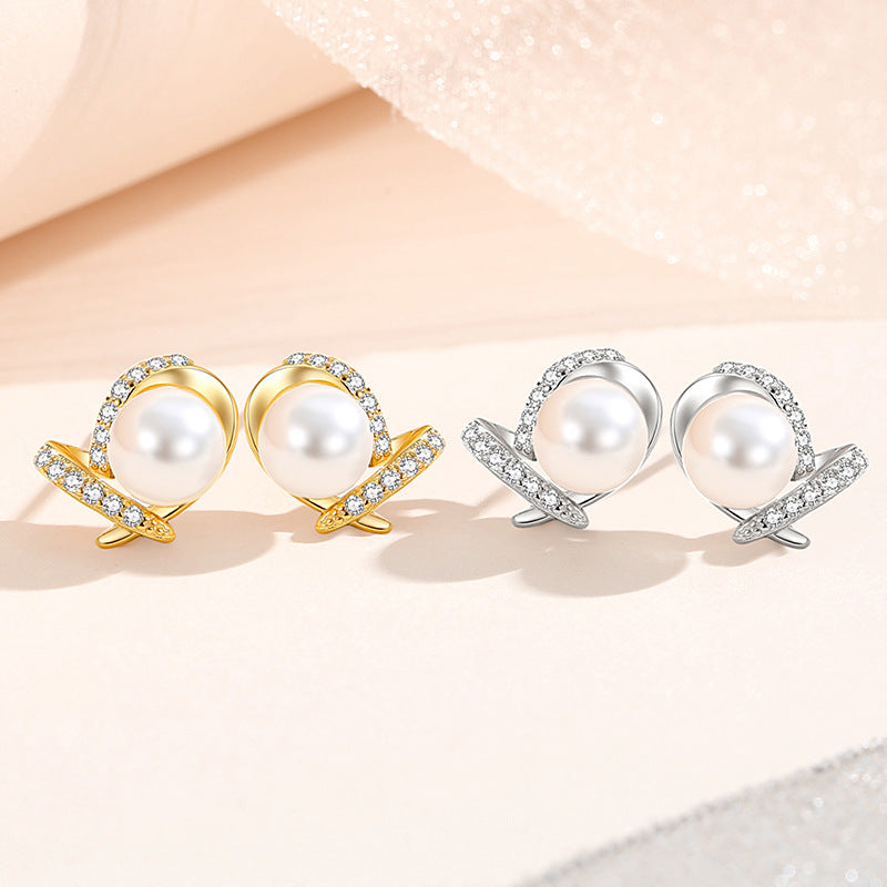Pearl Heart Stud