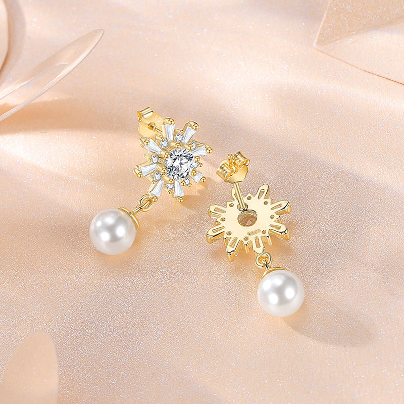 Snowflakes Pearl Dangle Earrings