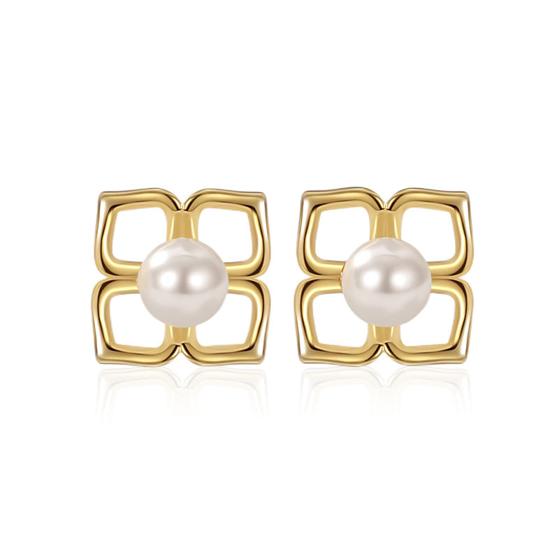 Pearl Earrings