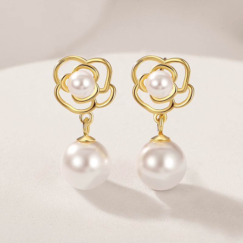 Pearl Dangle Earrings