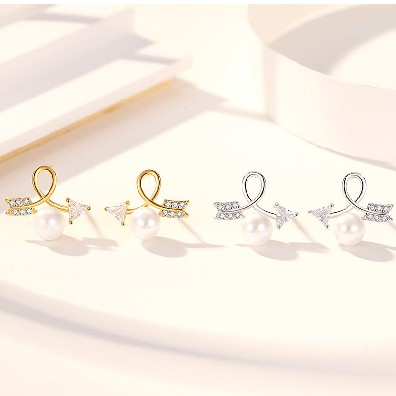 Arrow Pearl Earrings Stud