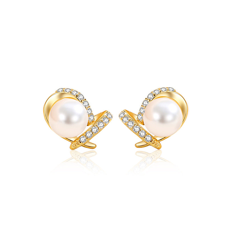 Pearl Heart Stud