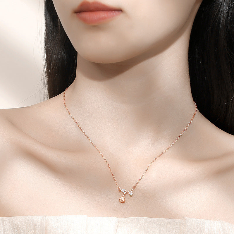 Rose Flower Necklace