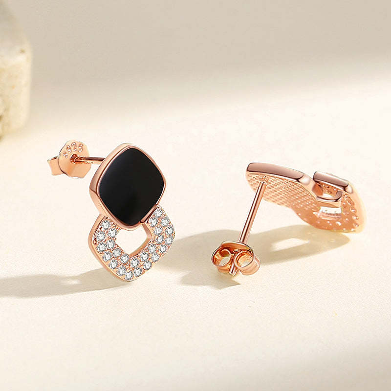 Women Stud Earring