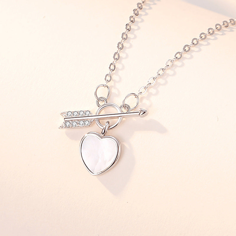 Arrow Hear Necklace