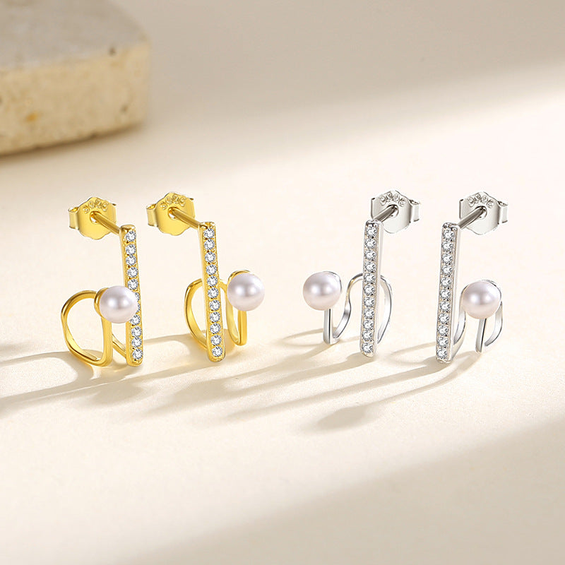 Stud Pearl Earrings