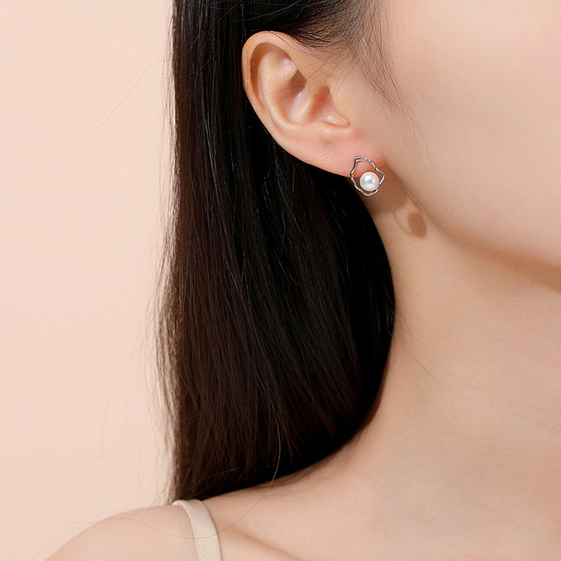 Pearl Stud