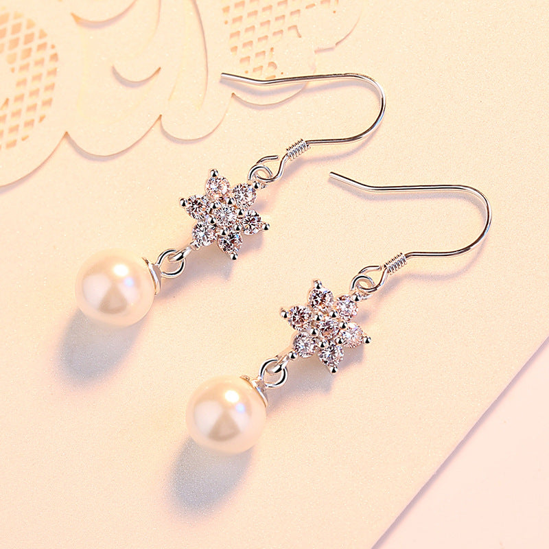 Snowflakes Pear Dangle Earrings