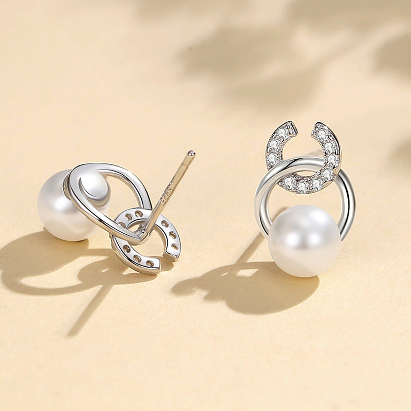 Pearl Stud