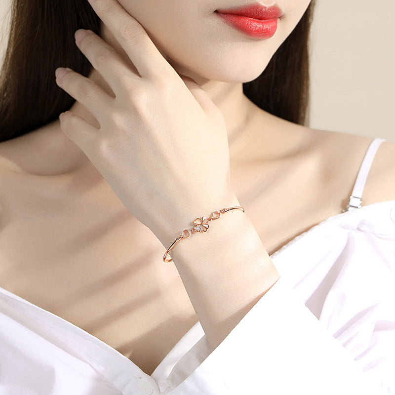 Four Leaf Bracelet