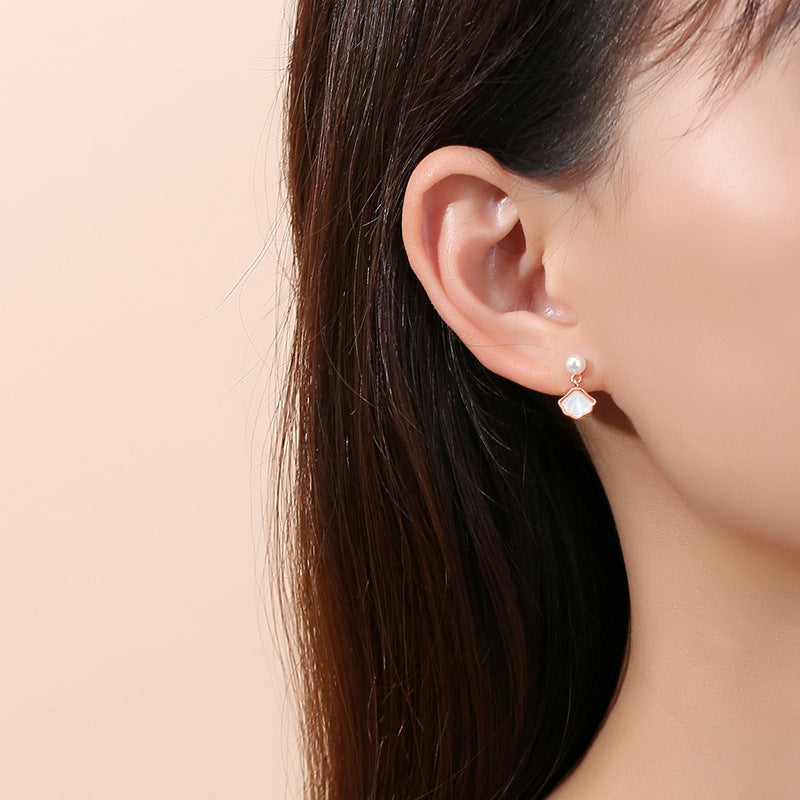 Pearl Dangle Earrings